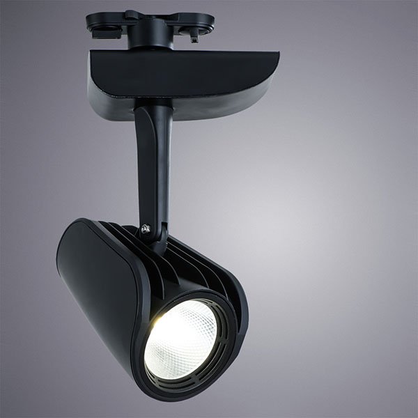Трековый светильник Arte Lamp Lynx A3930PL-1BK, арматура черная, плафон металл черный, 10х13 см