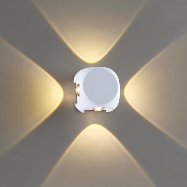 Настенный светильник Odeon Light Miko 4221/8WL, арматура белая, плафон металл белый