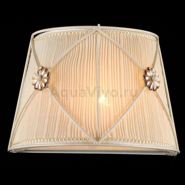 Настенный светильник Maytoni Lea ARM369-01-G, арматура цвет белый, плафон/абажур ткань, цвет бежевый