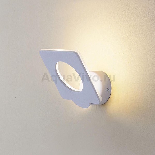 Настенный светильник Citilux Декарт-5 CL704050, арматура белая, плафон металл белый, 14х7 см