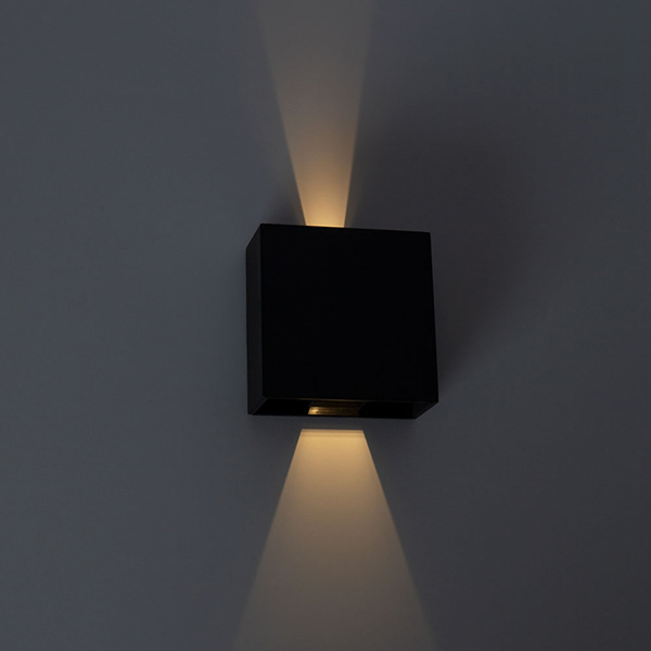 Настенный светильник Arte Lamp Algol A1445AL-1BK, арматура черная, плафон пластик черный, 12х5 см