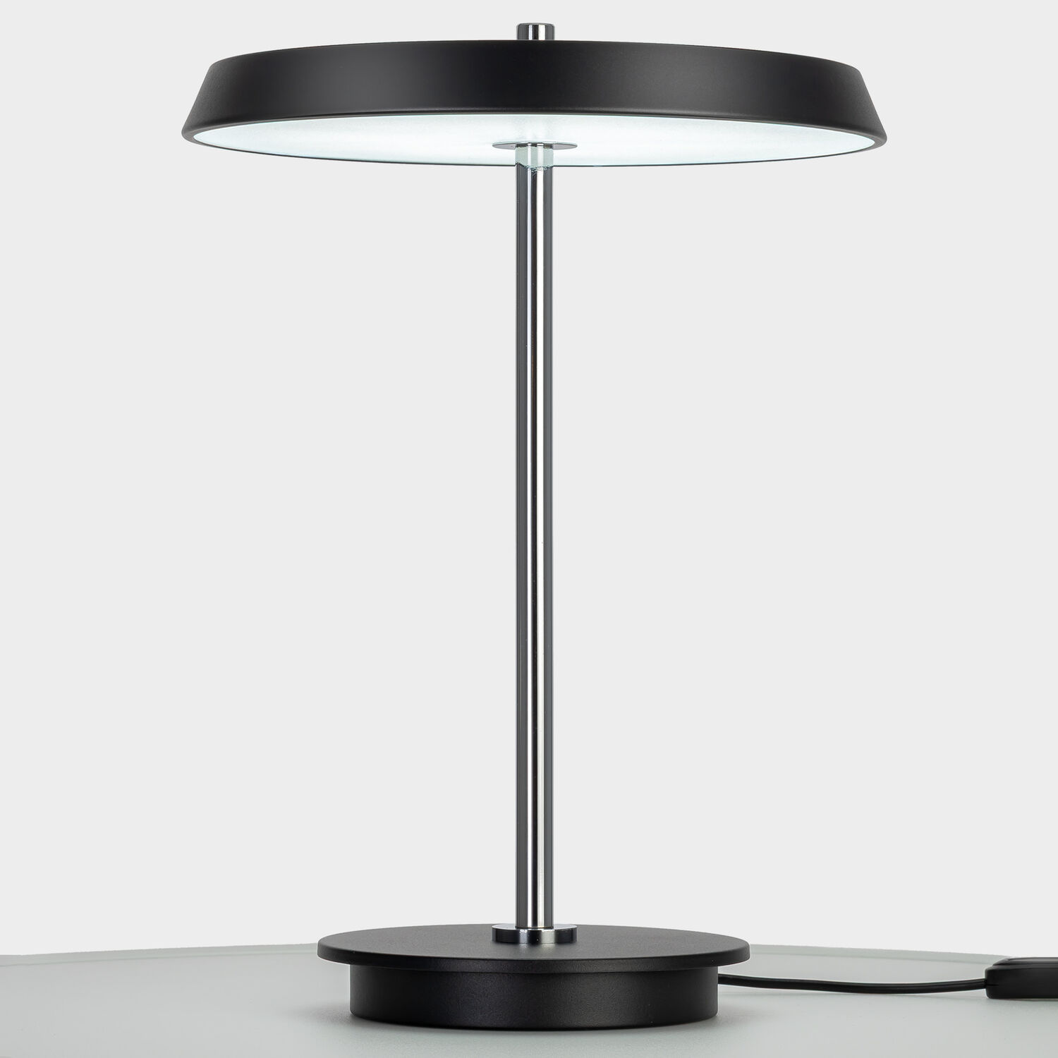 Настольный светильник Citilux Lina CL812011, арматура черная - фото 1