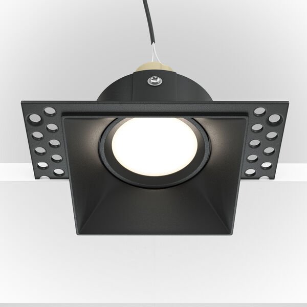 Точечный светильник Maytoni Technical Dot DL042-01-SQ-B, арматура черная