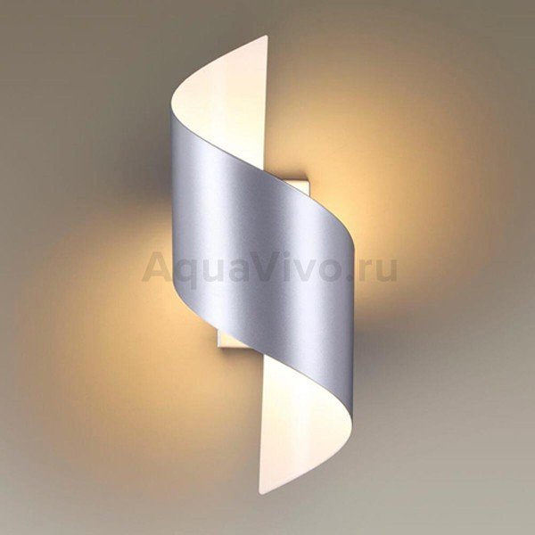 Настенный светильник Odeon Light Boccolo 3800/5WL, арматура серебро, плафон металл серебристый, 11х30 см