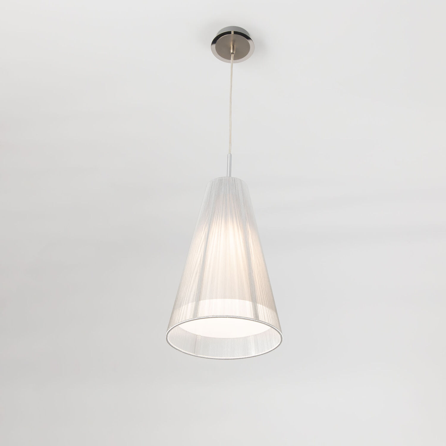 Подвесной светильник Citilux Louis CL936003, арматура хром, плафоны текстиль серебро - фото 1