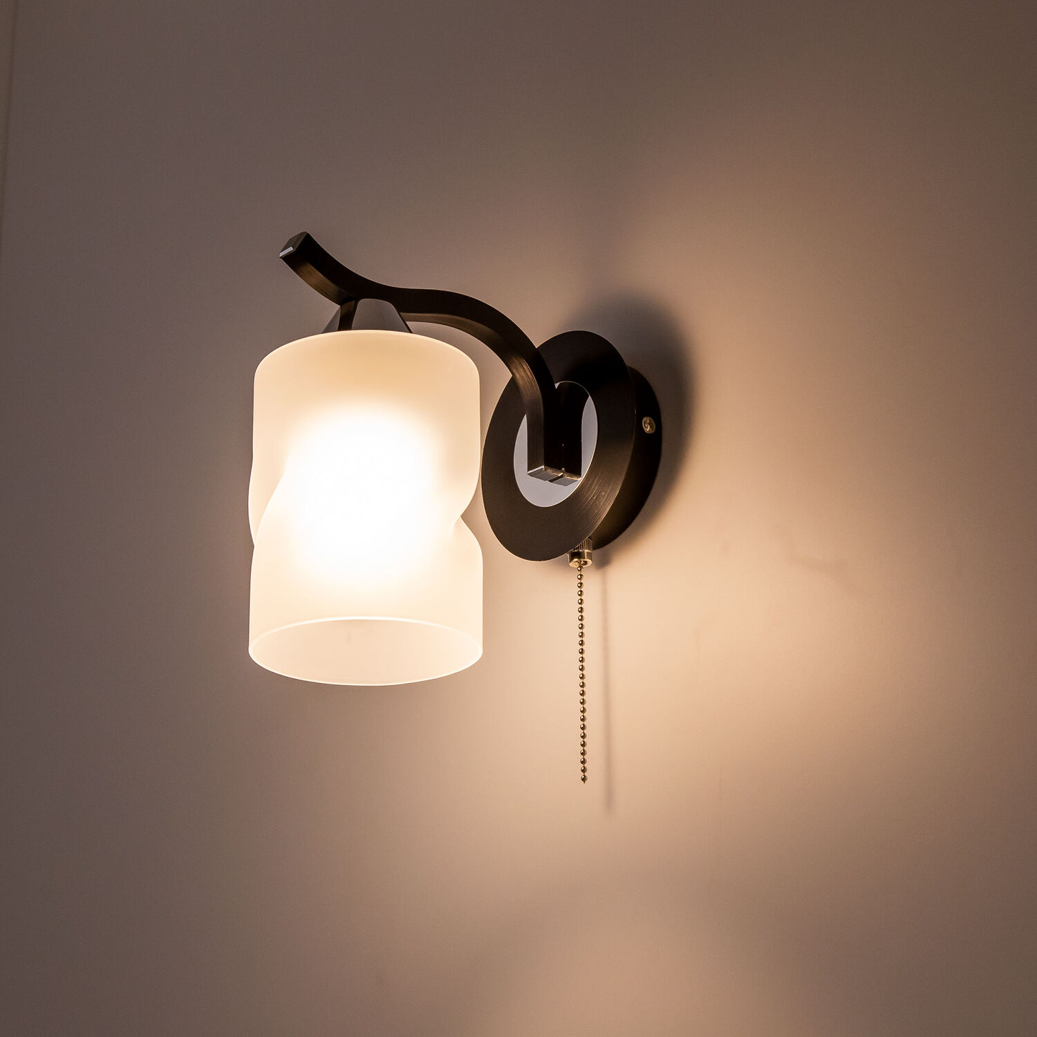 Бра Citilux Сиерра CL119411, арматура черная, плафоны стекло прозрачное - фото 1