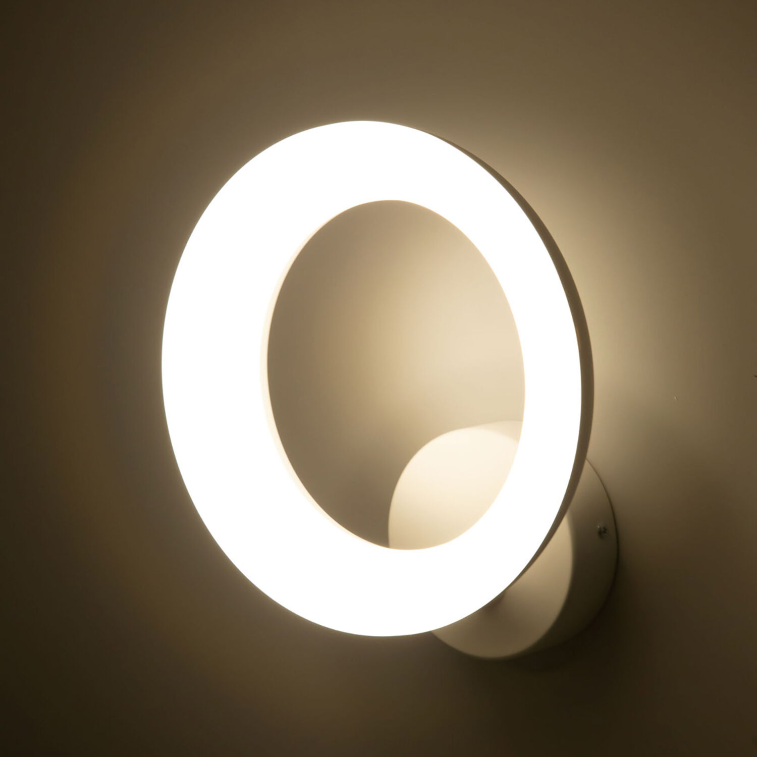 Бра Citilux Паркер CL225B310, арматура белая, плафоны полимер белый - фото 1