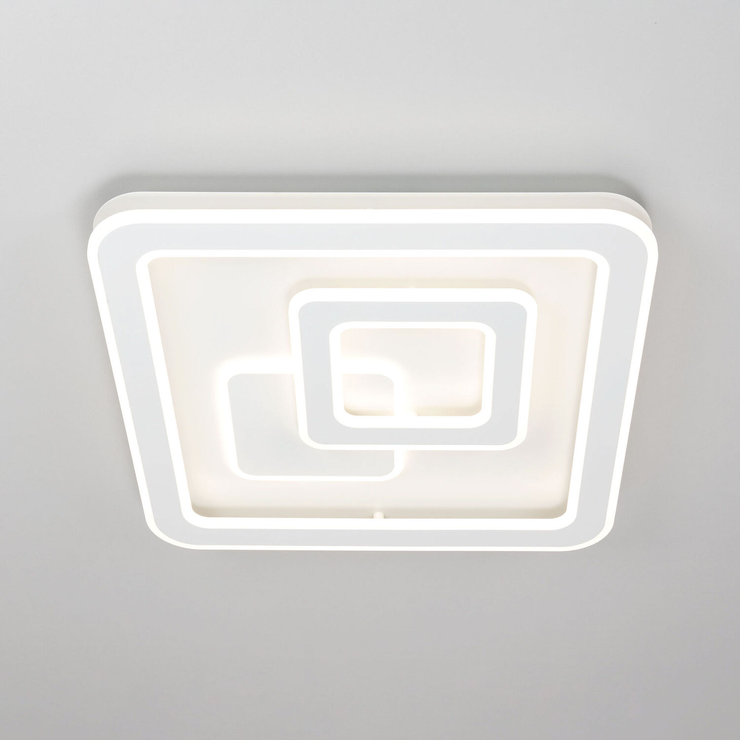 Потолочная люстра Citilux Квест CL739150, арматура белая - фото 1