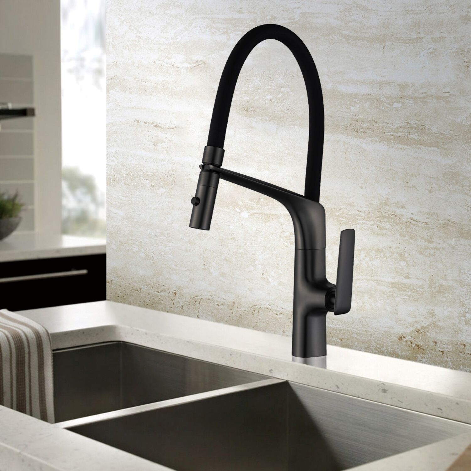 Смеситель Vincea VKF-115MB для кухни, с гибким изливом, цвет черный - фото 1