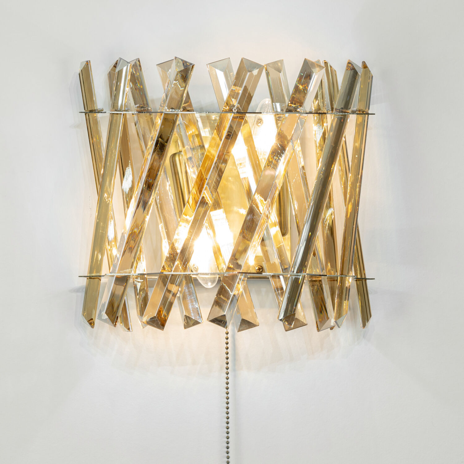 Бра Citilux Ингвар CL334423, арматура бронза, плафоны хрусталь прозрачный