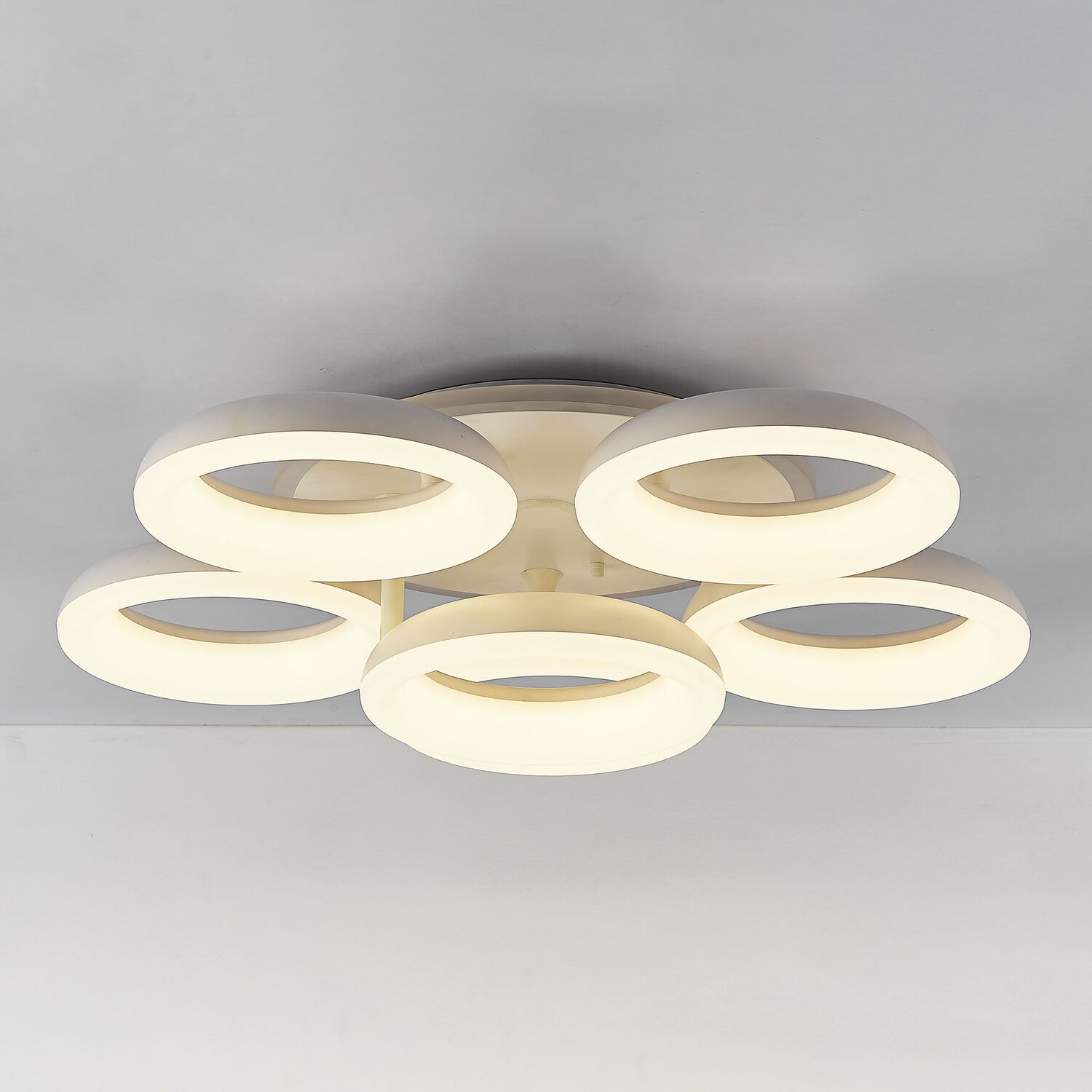 Потолочная люстра Citilux Паркер Смарт CL225A160E, арматура белая, плафоны полимер белый - фото 1