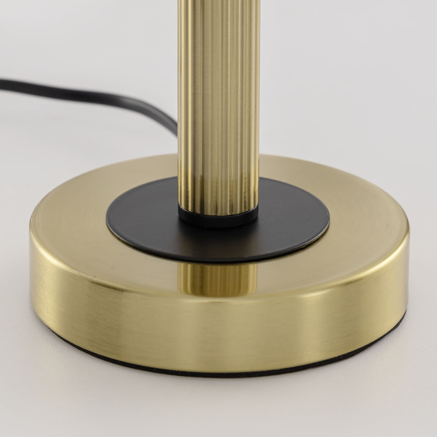 Настольный светильник Citilux Alton CL421813, арматура черная / бронза, плафоны металл / текстиль белый / бронза - фото 1