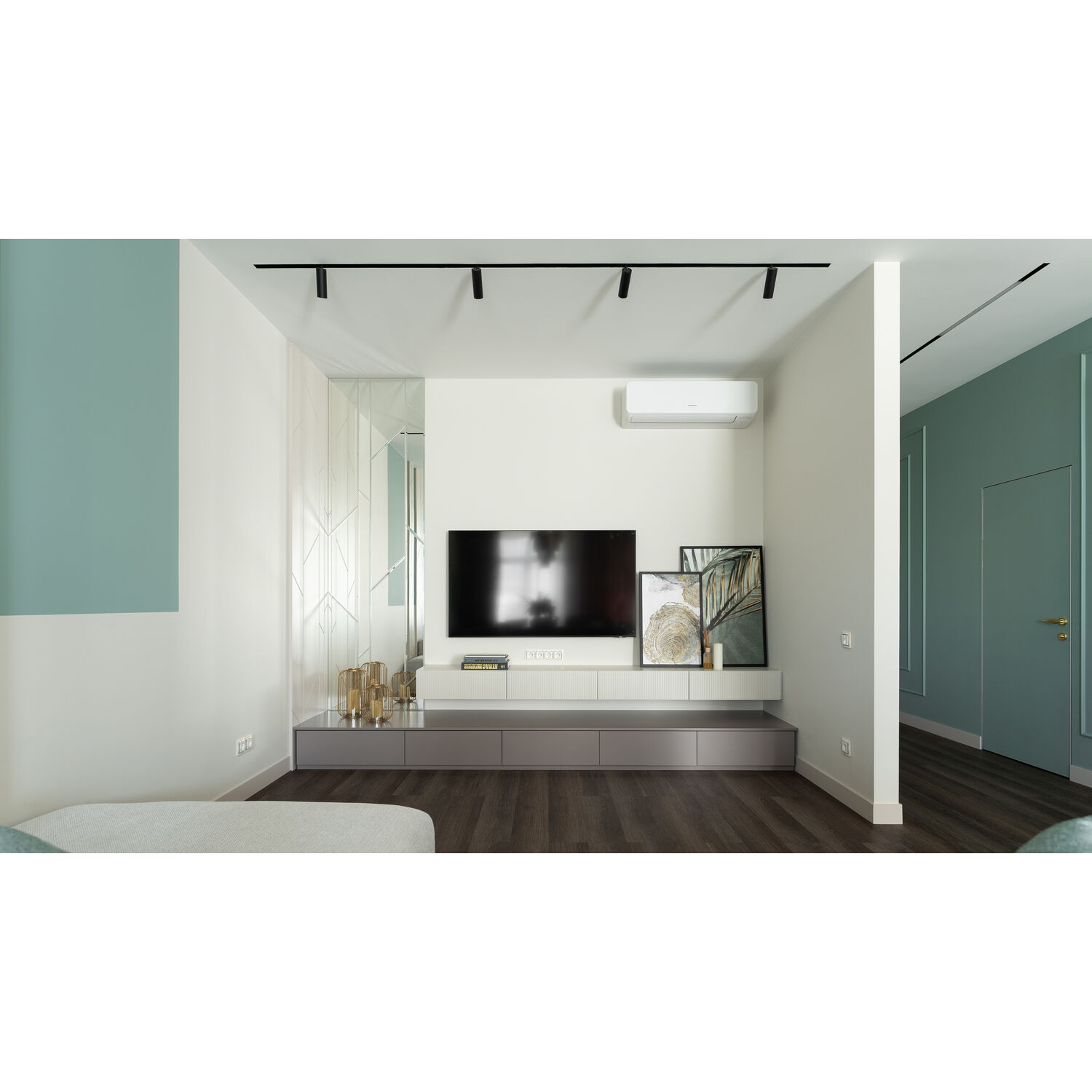 Трековый светильник Maytoni Basis TR030-2-24W4K-B, арматура черная    - фото 1
