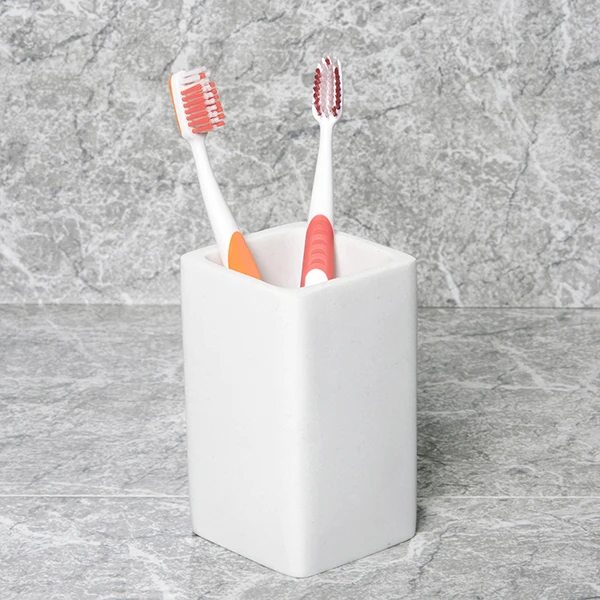 Стакан WasserKRAFT Oder K-9628 для зубных щеток, цвет белый - фото 1